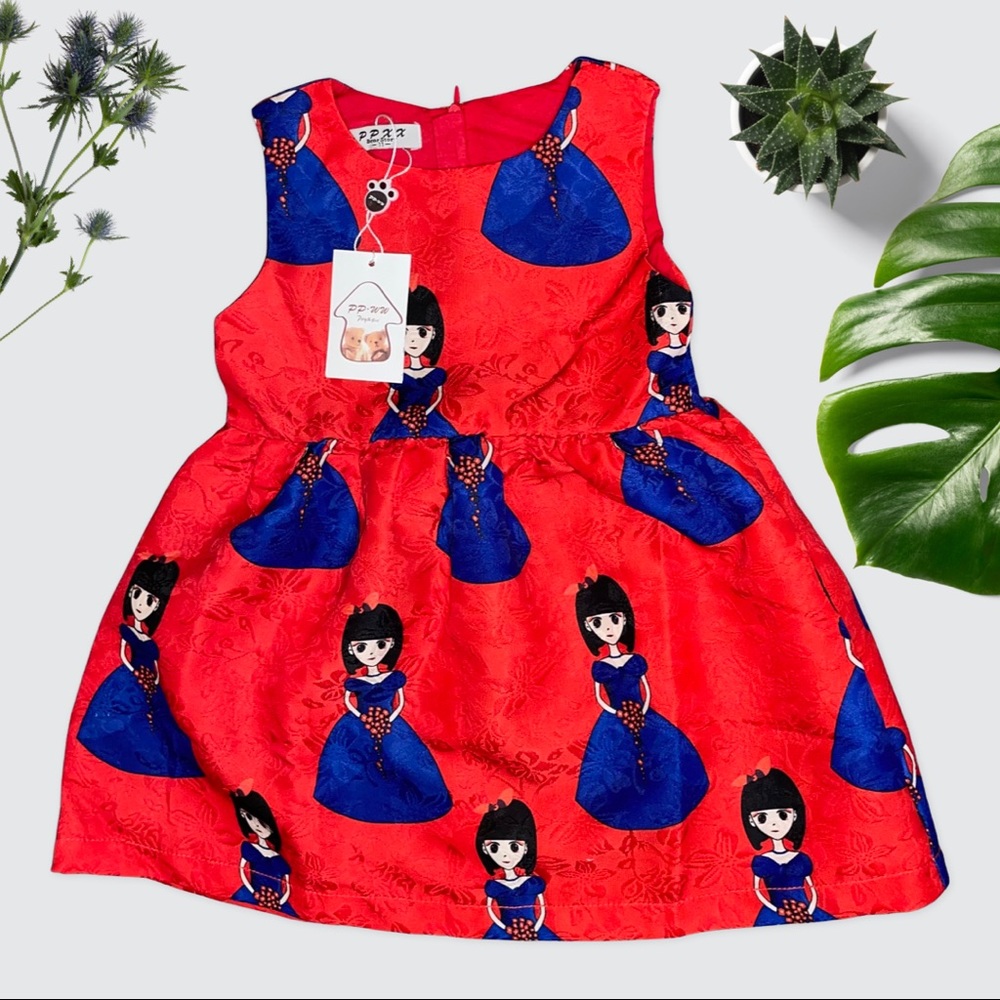 PPXX Bear Story, Red  Little Girls Dress,size T5.